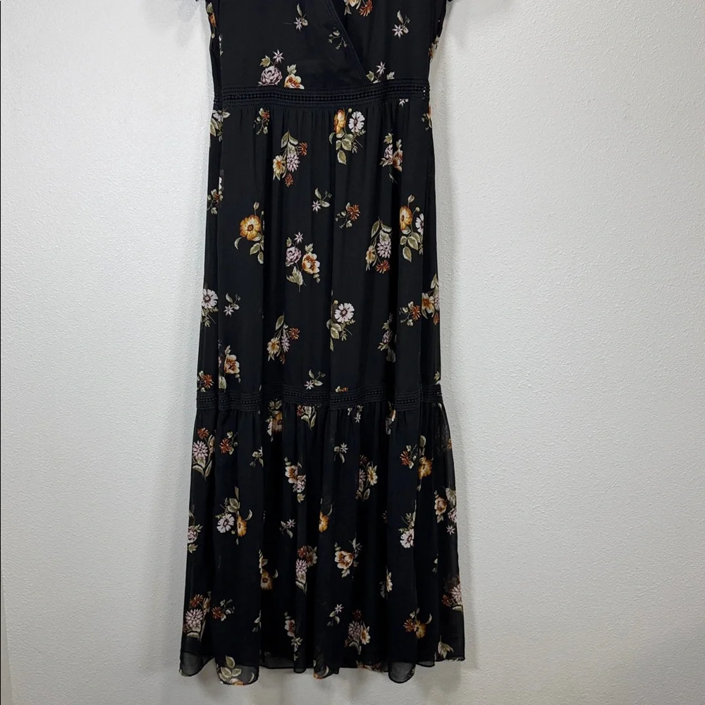 Abercrombie & Fitch Black Floral Maxi‎ Dress short sleeve v neck cutout peekaboo